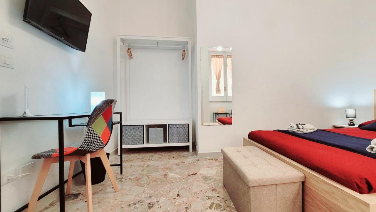 Zanzi 'S Charming Rooms Avola Bagian luar foto