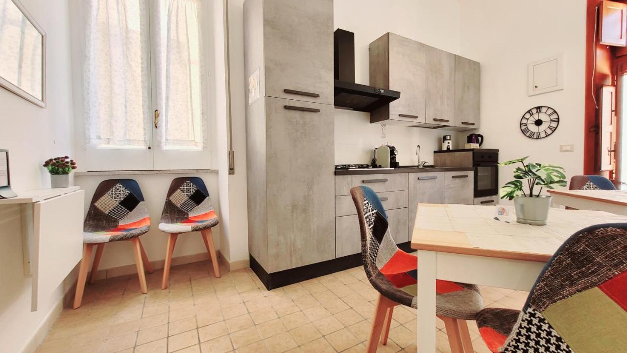 Zanzi 'S Charming Rooms Avola Bagian luar foto