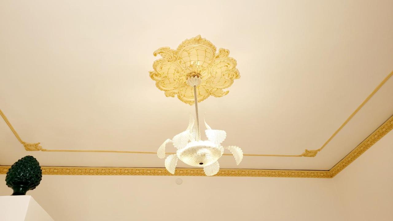 Zanzi 'S Charming Rooms Avola Bagian luar foto
